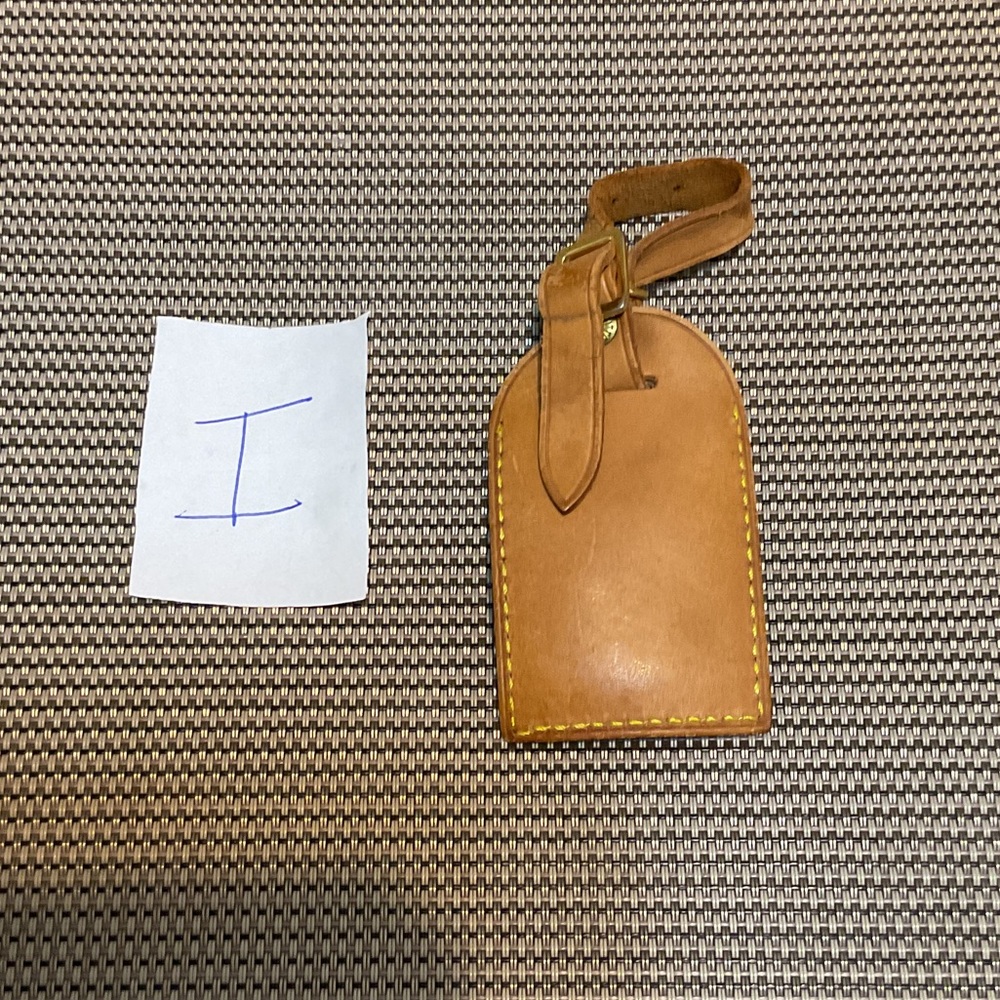 Louis Vuitton Leather Luggage Tag - Picture 5 of 8